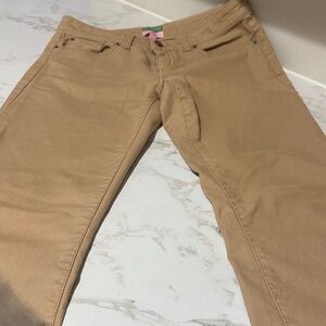 Lilly Pulitzer Tan Palm Beach Fit Pants Size 6; Measurements in photos. Like new